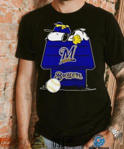 Milwaukee Brewers Snoopy And Woodstock The Peanuts Baseball shirt, hoodie, sweater, long sleeve and tank top Milwaukee Brewers Snoopy And Woodstock The Peanuts Baseball shirt