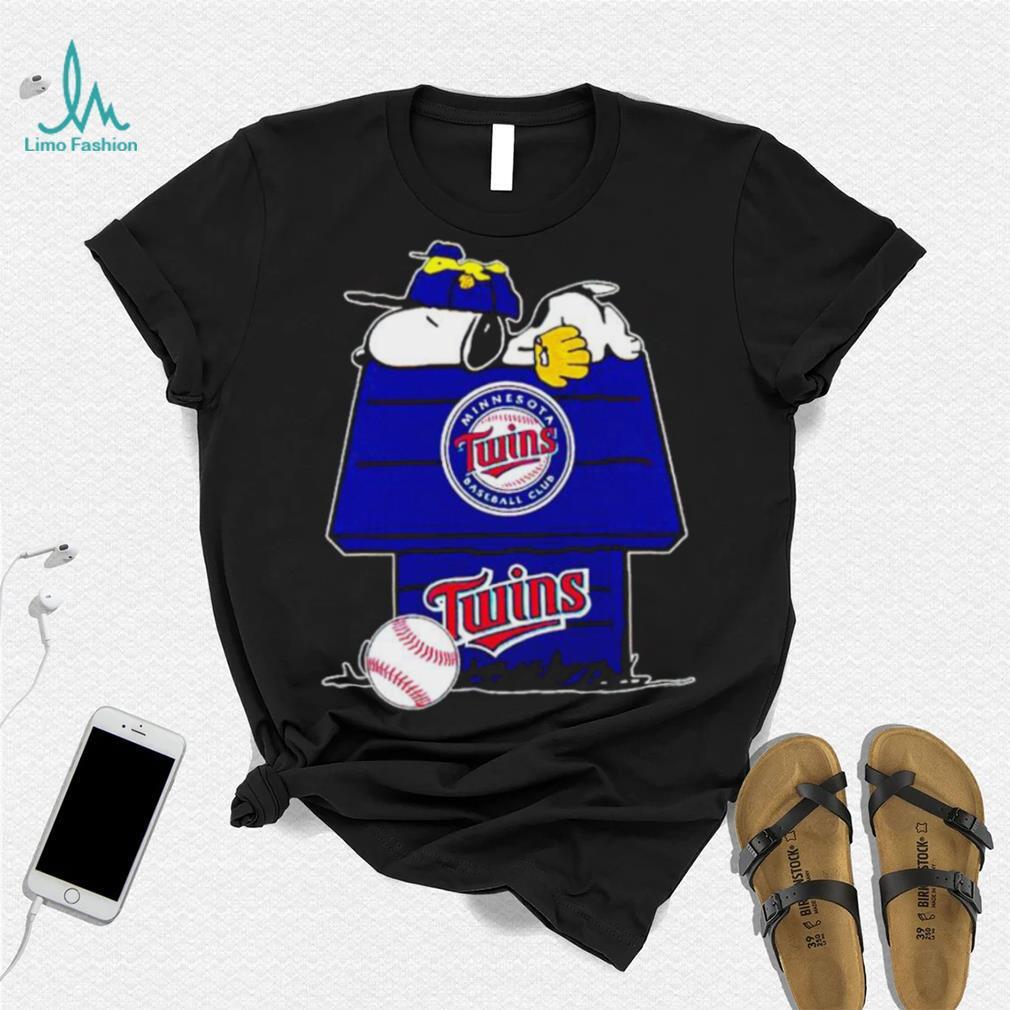 Minnesota Twins Snoopy And Woodstock The Peanuts Baseball shirt Minnesota Twins Snoopy And Woodstock The Peanuts Baseball shirt