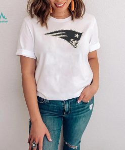 New England Patriots '47 Cream Panthera Frankie T Shirt, hoodie, sweater, long sleeve and tank top New England Patriots '47 Cream Panthera Frankie T Shirt