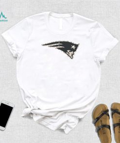 New England Patriots '47 Cream Panthera Frankie T Shirt, hoodie, sweater, long sleeve and tank top New England Patriots '47 Cream Panthera Frankie T Shirt