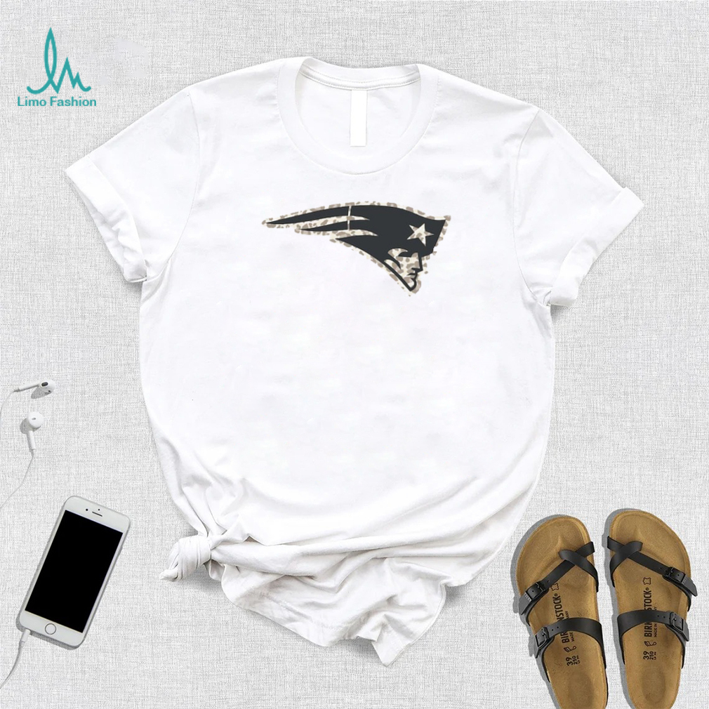 New England Patriots ’47 Cream Panthera Frankie T Shirt New England Patriots ’47 Cream Panthera Frankie T Shirt