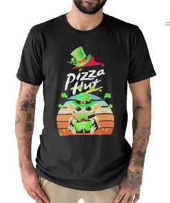 Official Baby Yoda Hug Pizza Hut Logo St Patrick’s Day Vintage Tee Shirt
