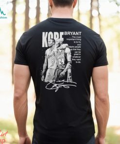 Official Kobe Bryant Signature Los Angeles Lakers T Shirt