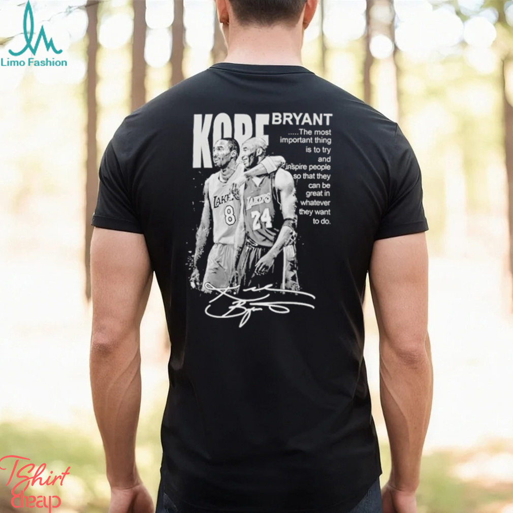 Official Kobe Bryant Signature Los Angeles Lakers T Shirt Official Kobe Bryant Signature Los Angeles Lakers T Shirt