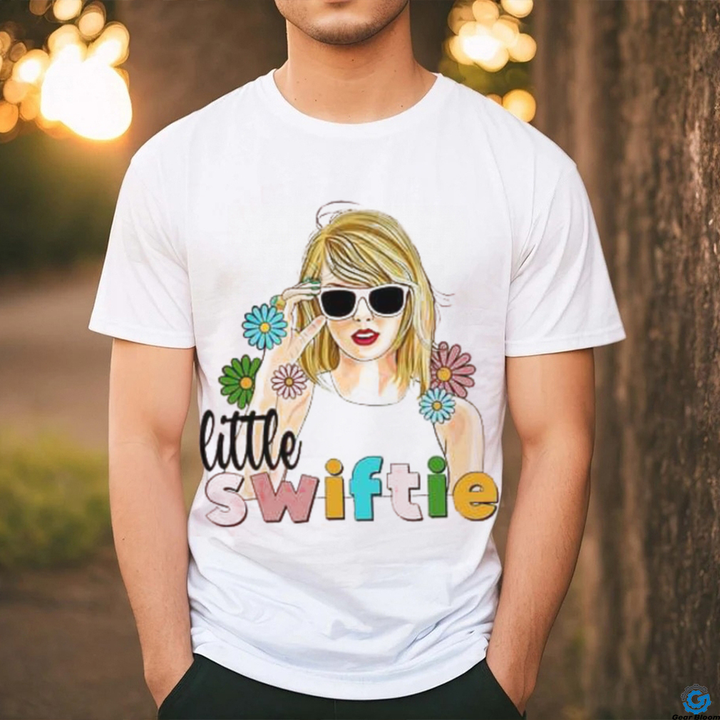 Retro Blossom Taylor Fan shirt Retro Blossom Taylor Fan shirt