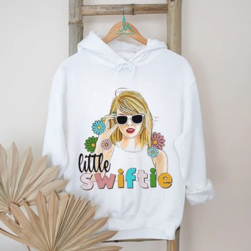 Retro Blossom Taylor Fan shirt