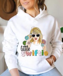 Retro Blossom Taylor Fan shirt