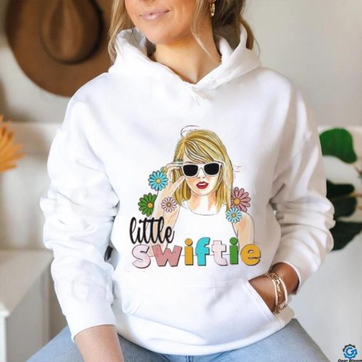 Retro Blossom Taylor Fan shirt
