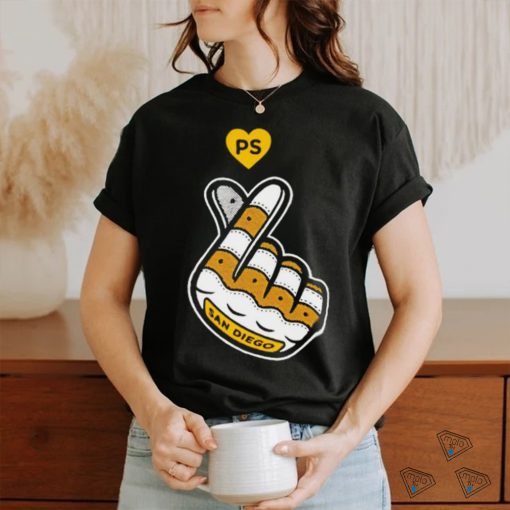 San Diego finger heart shirt