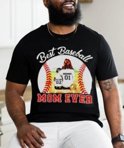 Show Mom She’s A Home Run Hitter In Your Heart With shirt