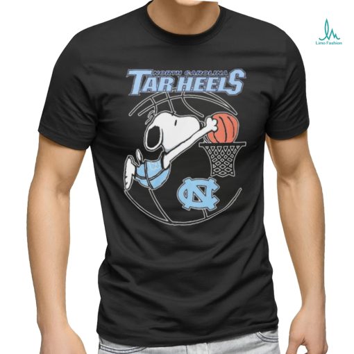 Snoopy Dunk North Carolina Tar Heels Basketball Shirt