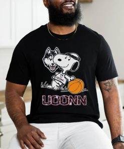 Snoopy Uconn Huskies Basketball Shirt