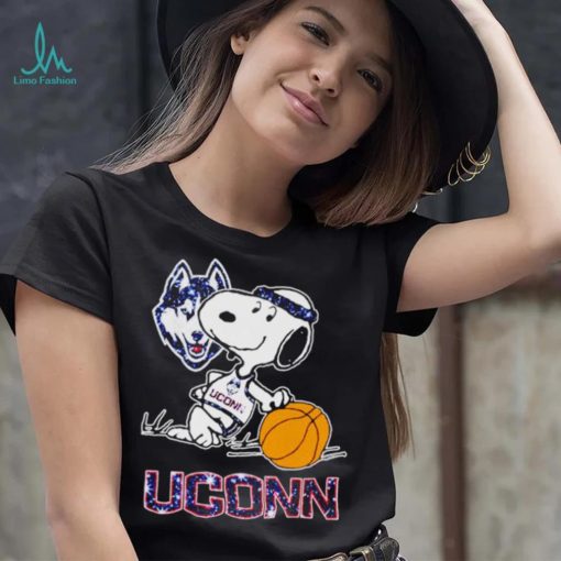 Snoopy Uconn Huskies basketball logo shirt