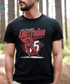 Swedish former professional ice hockey defenceman signature nicklas lidstrom comet T Shirt