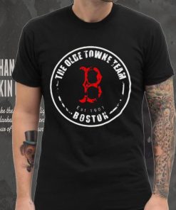The Olde Towne Team Boston Est 1901 Vintage shirt, hoodie, sweater, long sleeve and tank top The Olde Towne Team Boston Est 1901 Vintage shirt