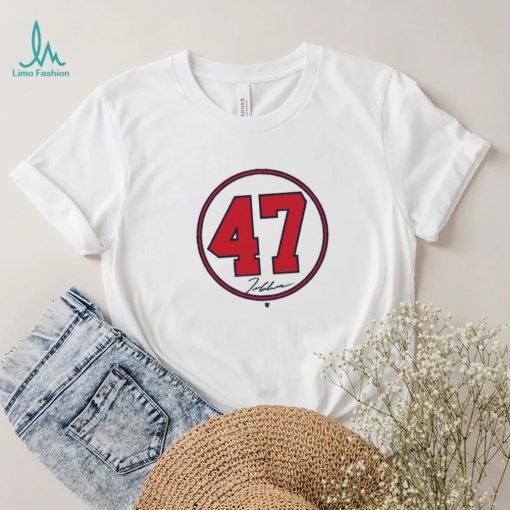 Tom Glavine Number Circle Shirt