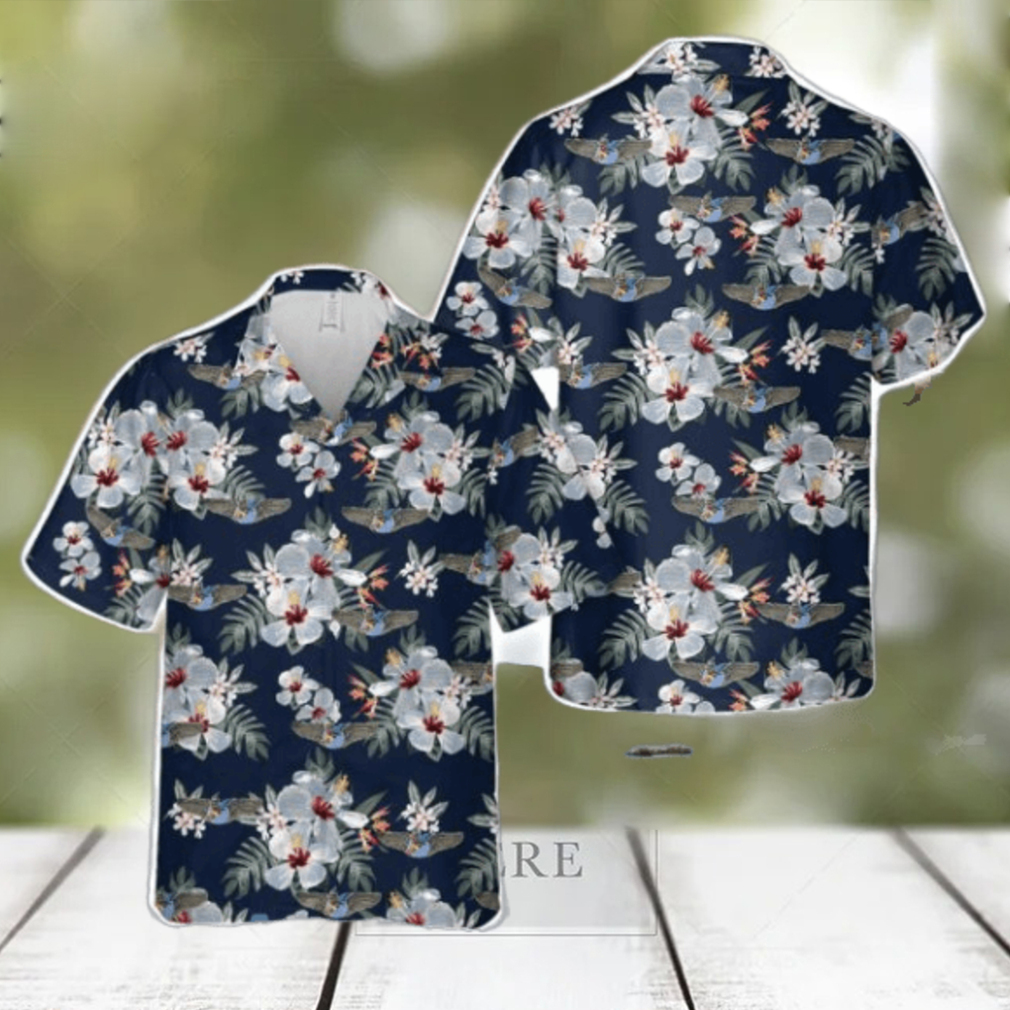 U.S. ARMY AIR FORCE WW2 WOMEN AIRFORCE SERVICE PILOT (WASP) FIFINELLA WINGS BADGE Aloha Hawaiian Shirt US Army Beach Shirt Gift U.S. ARMY AIR FORCE WW2 WOMEN AIRFORCE SERVICE PILOT (WASP) FIFINELLA WINGS BADGE Aloha Hawaiian Shirt US Army Beach Shirt Gift