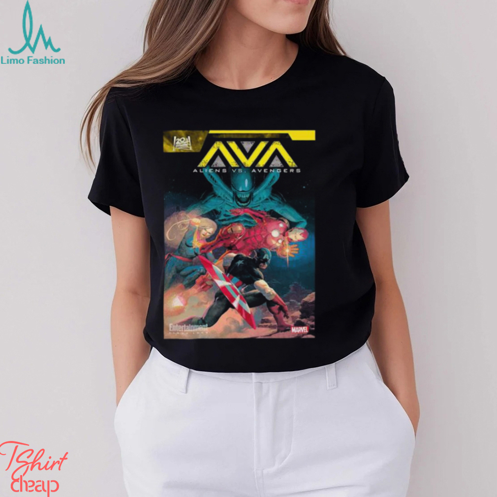 ALIENS VS AVENGERS A New Comic Series From Writer Jonathan Hickman And Artist Esad Ribic Classic T Shirt ALIENS VS AVENGERS A New Comic Series From Writer Jonathan Hickman And Artist Esad Ribic Classic T Shirt