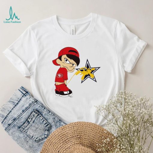 Boy fan San Francisco 49ers piss on Dallas Cowboys logo shirt