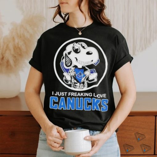 Cool Snoopy I just freaking love Vancouver Canucks shirt
