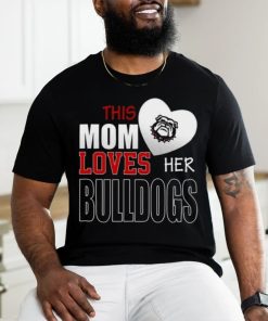 Georgia Bulldogs Mom Loves Mothers Day T shirt