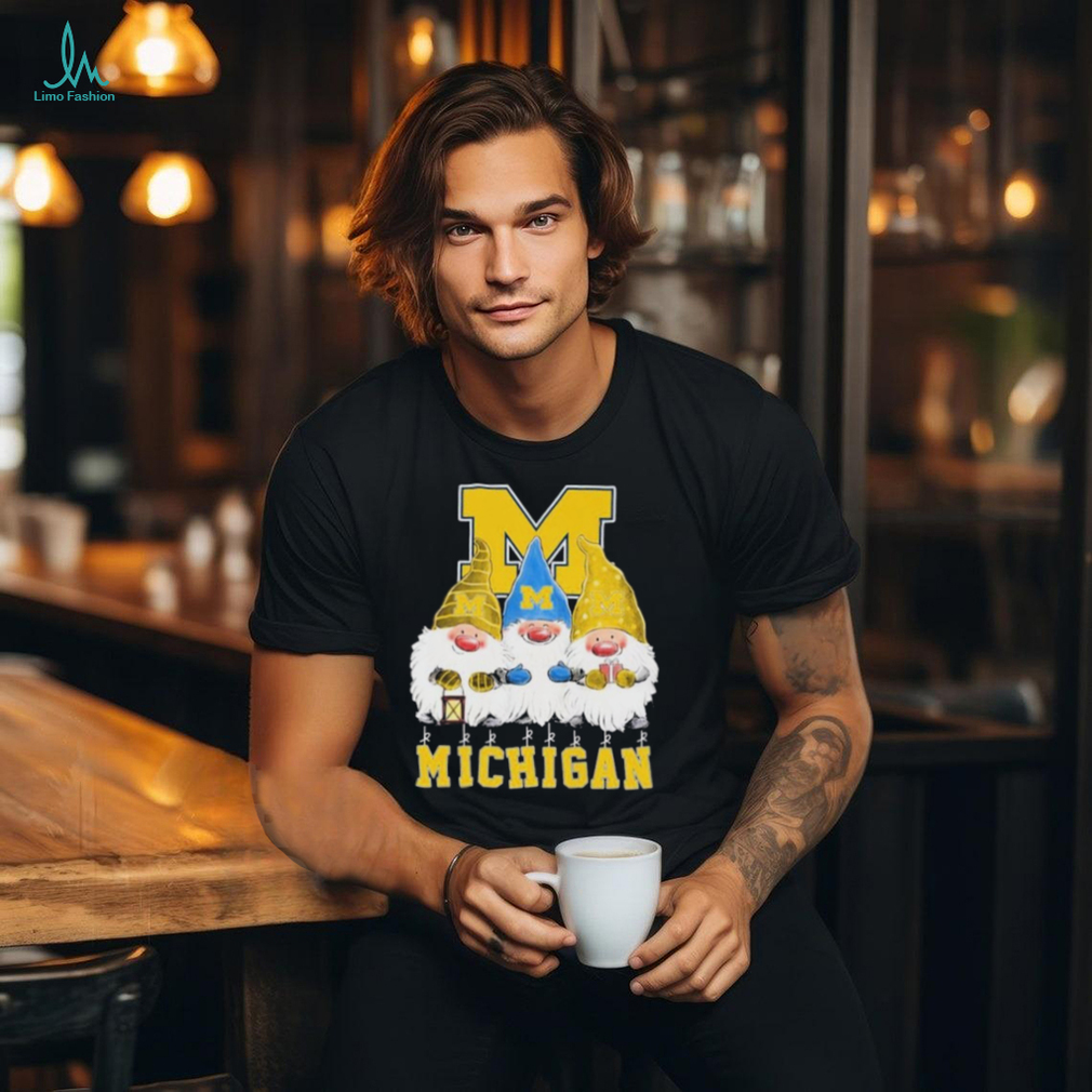 Gnomes Michigan Wolverines Christmas shirt Gnomes Michigan Wolverines Christmas shirt