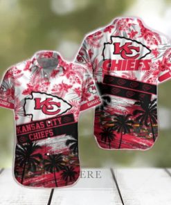 Kansas City Chiefs And Beach Short Casual Full Printing Hawaiian Shirt