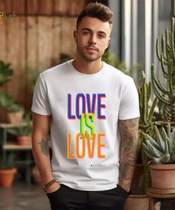 Love is love T shirt