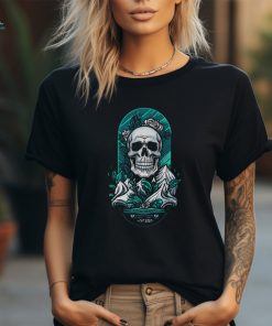 Men's classic tee skull on the slopes shirt