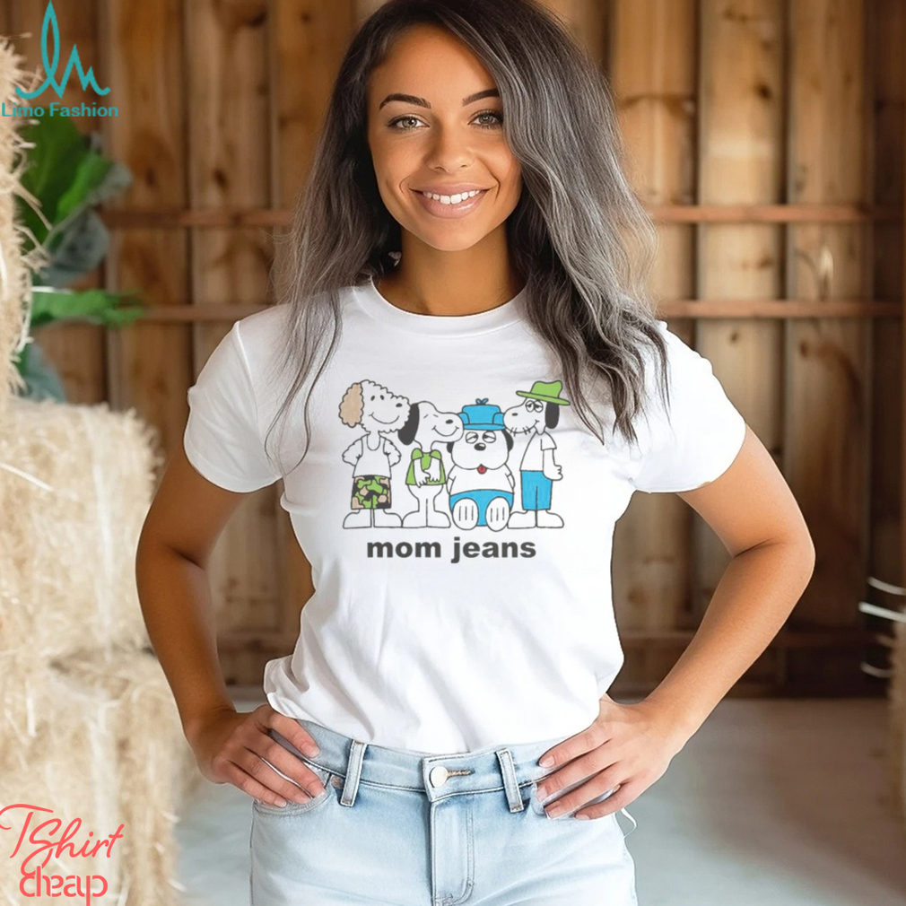 Momjeans Snoopy Shirt Momjeans Snoopy Shirt