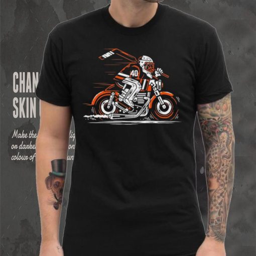 New York Islanders Semyon Varlamov keep riding Varly shirt