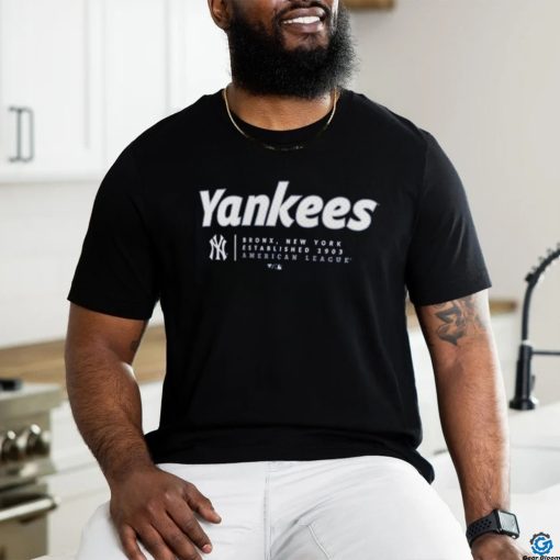 New York Yankees Fanatics Branded Strike the Goal Long Sleeve T Shirt