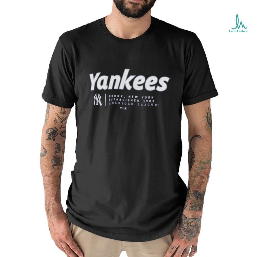 New York Yankees Fanatics Branded Strike the Goal Long Sleeve T Shirt New York Yankees Fanatics Branded Strike the Goal Long Sleeve T Shirt