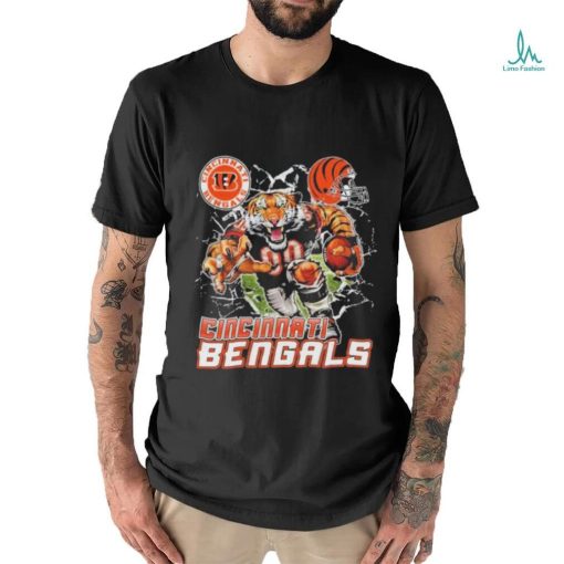 Official Mascot Breaking Through Wall Cincinnati Bengals Vintage T shirt