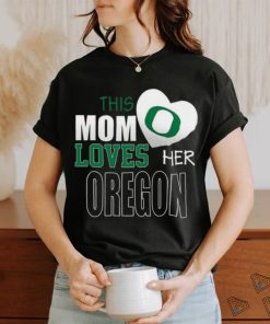 Oregon Ducks Mom Loves Mothers Day T shirt