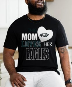 Philadelphia Eagles Mom Loves Mothers Day T shirt