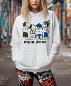 Snoopy Mom Jeans shirt, hoodie, sweater, long sleeve and tank top Snoopy Mom Jeans shirt