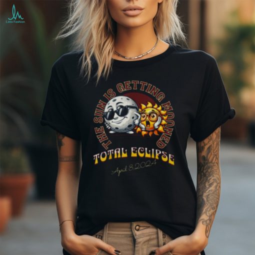 Total Solar Eclipse Chase 2024 Sun is Getting Mooned T Shirt