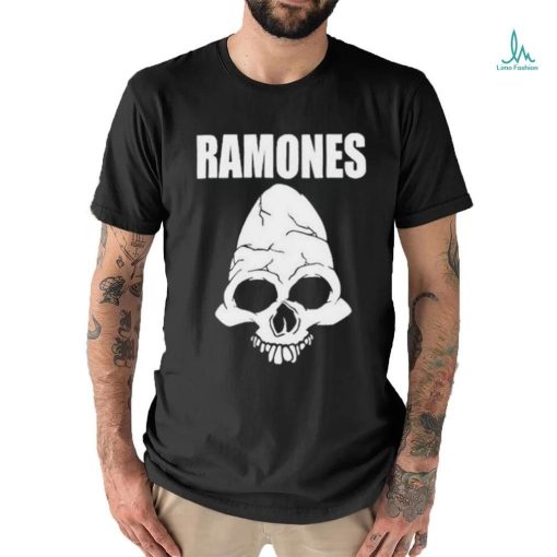 Vick 8122 Cm Punk Wearing Ramones Skull Shirt