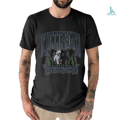 Vintage Minnesota Timberwolves Logo shirt