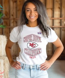 WEAR pour femmes par Erin Andrews Débardeur blanc Kansas City Chiefs Super Bowl LVIII Champions Shirt