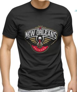 Women’s Fanatics Branded Navy New Orleans Pelicans Primary Logo V Neck shirt
