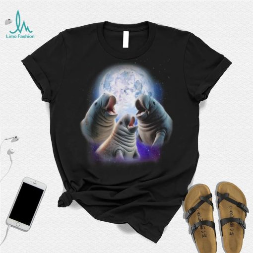 3 Mana Howling At The Moon Mana Chubby Mermaid T Shirt