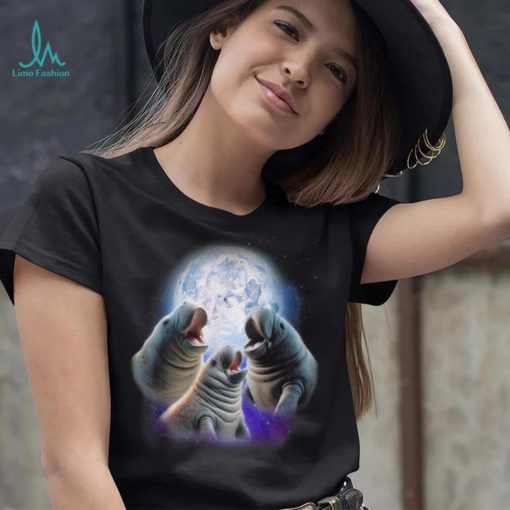 3 Mana Howling At The Moon Mana Chubby Mermaid T Shirt