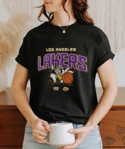 Awesome Los Angeles Lakers Looney Tunes Bugs Bunny Graphic Shirt