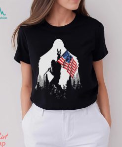 Bigfoot 4th July gift Kids T Shirt