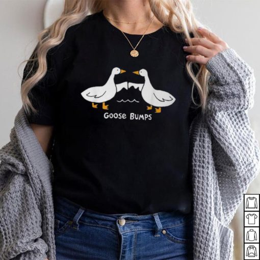 Goose Bumps Meme Animal Silly Goose Vintage Women T Shirt