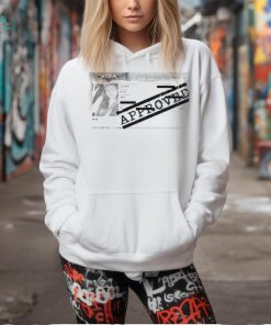 Nika Muhl Visa Approved Ladies Boyfriend Shirt