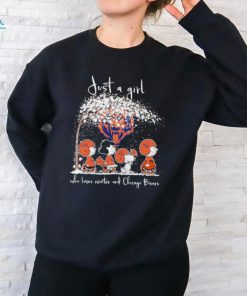 Official chicago Bears Snoopy A Girl Who Loves Winter And Bears T Shirt, hoodie, sweater, long sleeve and tank top Official chicago Bears Snoopy A Girl Who Loves Winter And Bears T Shirt