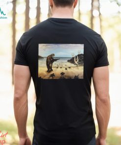 Sea Turtle Protecting His Babies From Sea Birds Shirt